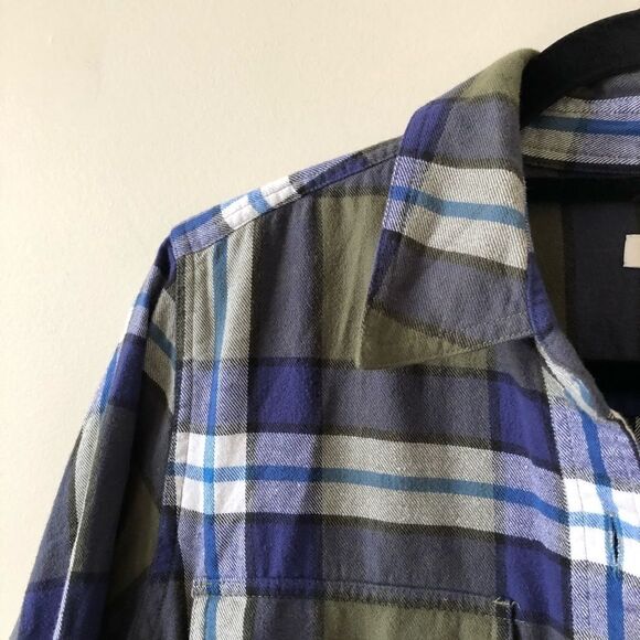 EQUIPMENT Monroe Flannel Shacket (Medium) - Picture 9 of 12